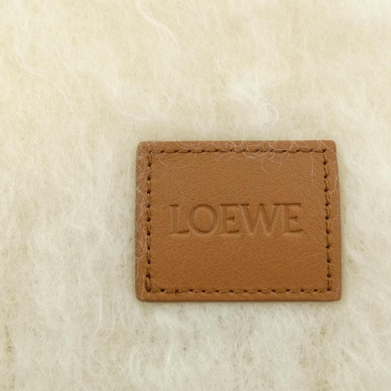 ロエベ LOEWE FSA6SS1X05 MUFFLER