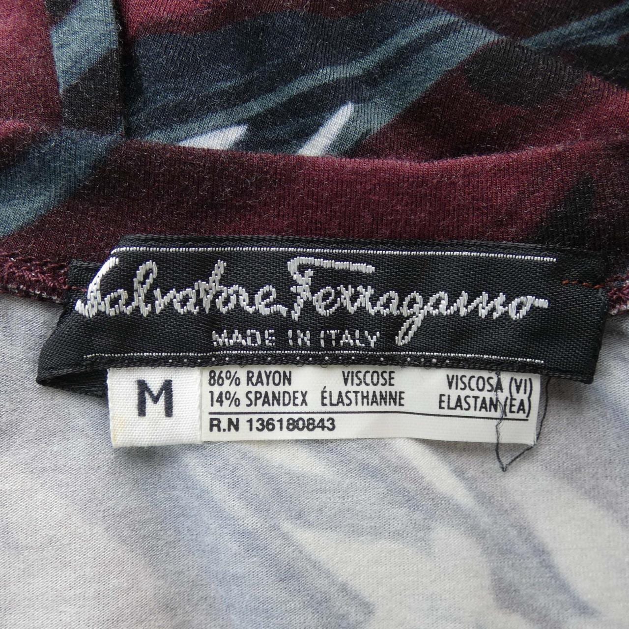 【ヴィンテージ】サルヴァトーレフェラガモ SALVATORE FERRAGAMO Tシャツ