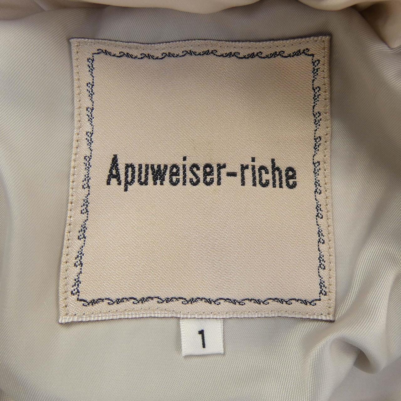アプワイザーリッシェ Apuweiser-riche ダウンジャケット