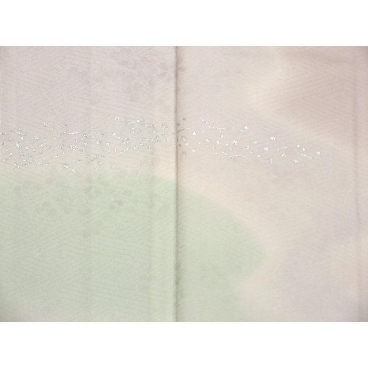 [Unused items] Visiting kimono, silver glaze processing, gradation dyeing