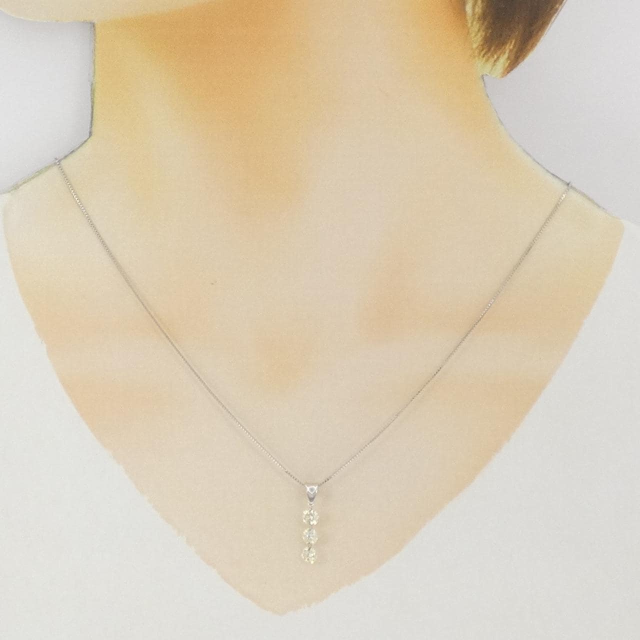 PT900/PT850 スリーストーン ダイヤモンド ネックレス 1.03CT