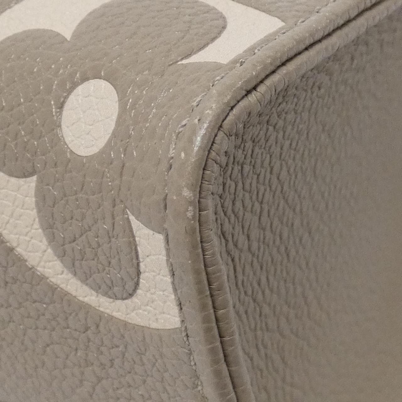 ルイヴィトン バイカラー モノグラム アンプラント オンザゴー PM M45779 バッグ