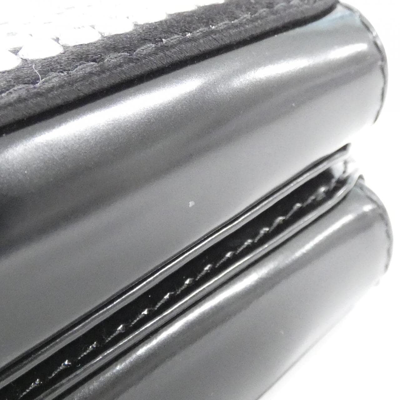 Prada 1NR015 Shoulder Pouch