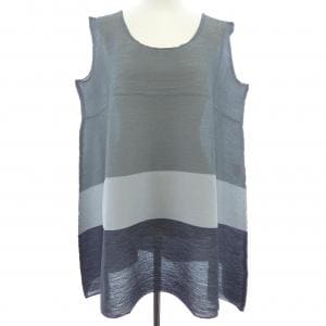 ミーイッセイミヤケ me ISSEY MIYAKE MI73FT152 トップス