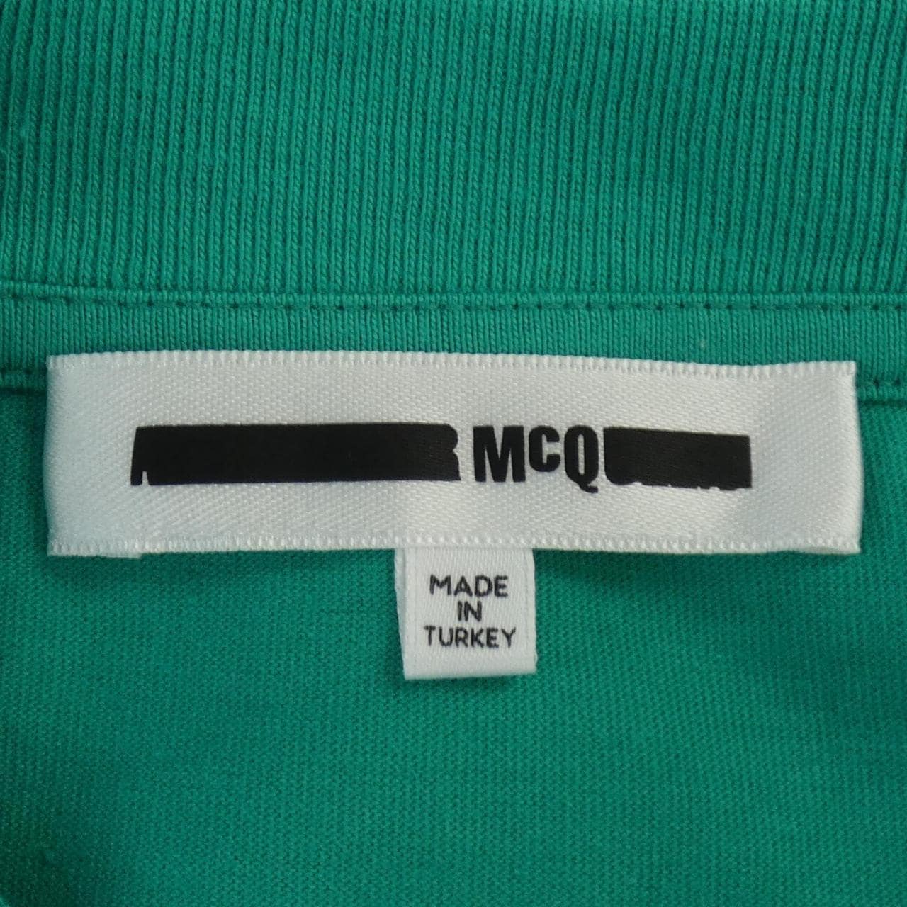 マックキュー MCQ Tシャツ