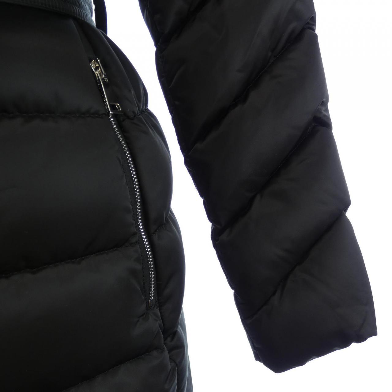 モンクレール MONCLER ダウンコート