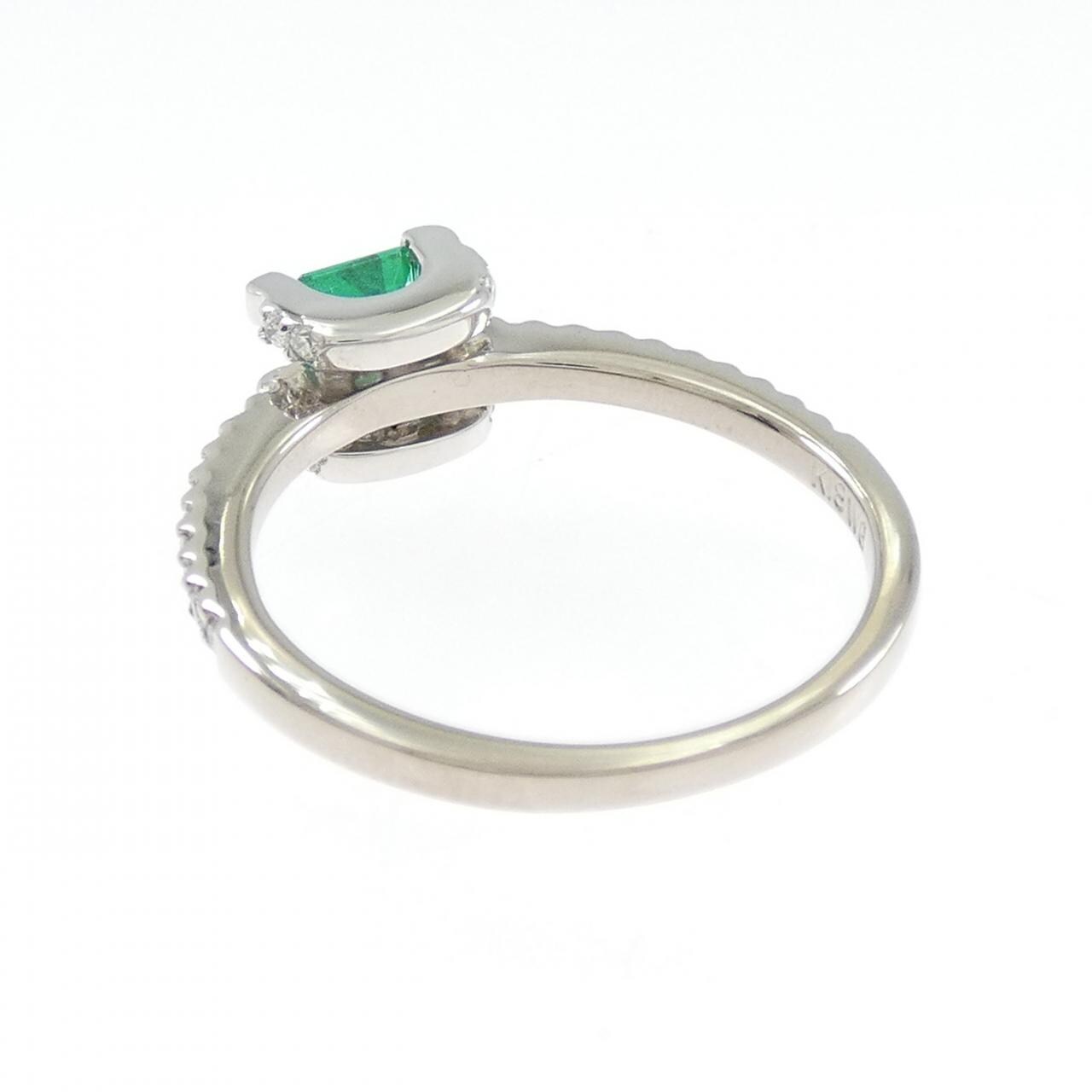 K18WG エメラルド リング 0.44CT