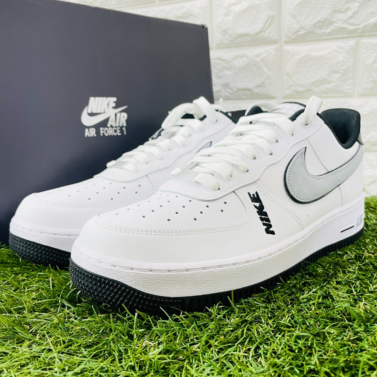 30 0cm ナイキ エアフォース1 07 Nike Af1 メンズ スニーカー 白黒ホワイトのフリマ商品 Kante Komehyo