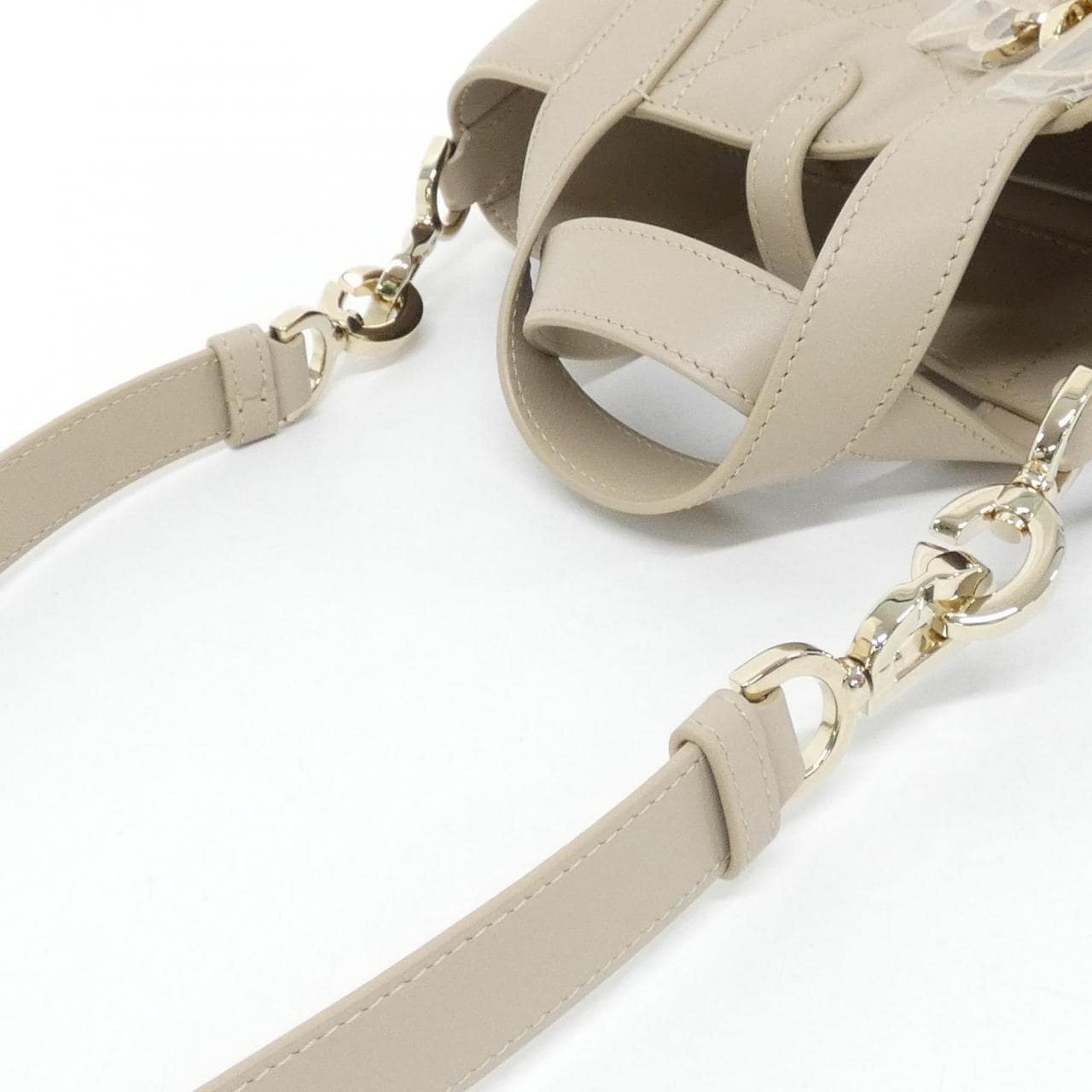 【未使用品】クリスチャンディオール ディオール トゥジュール バーティカル トート ナノ S6100OSNW バッグ