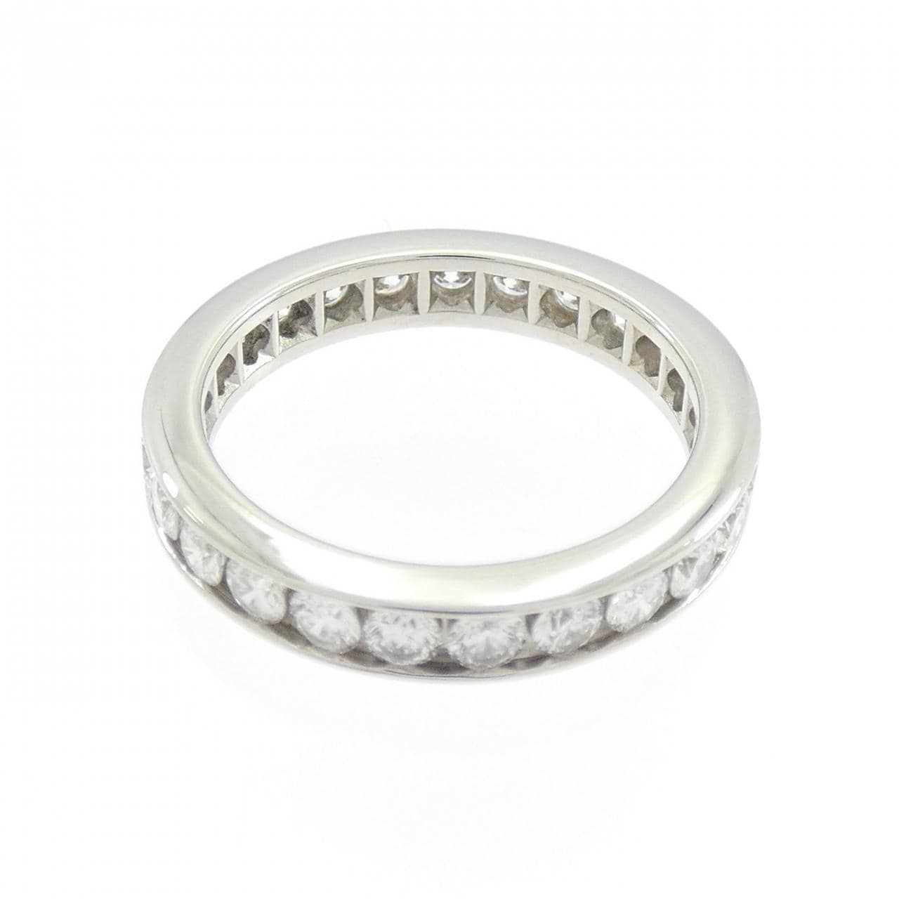 ハリーウィンストン ラウンドチャネルセット リング