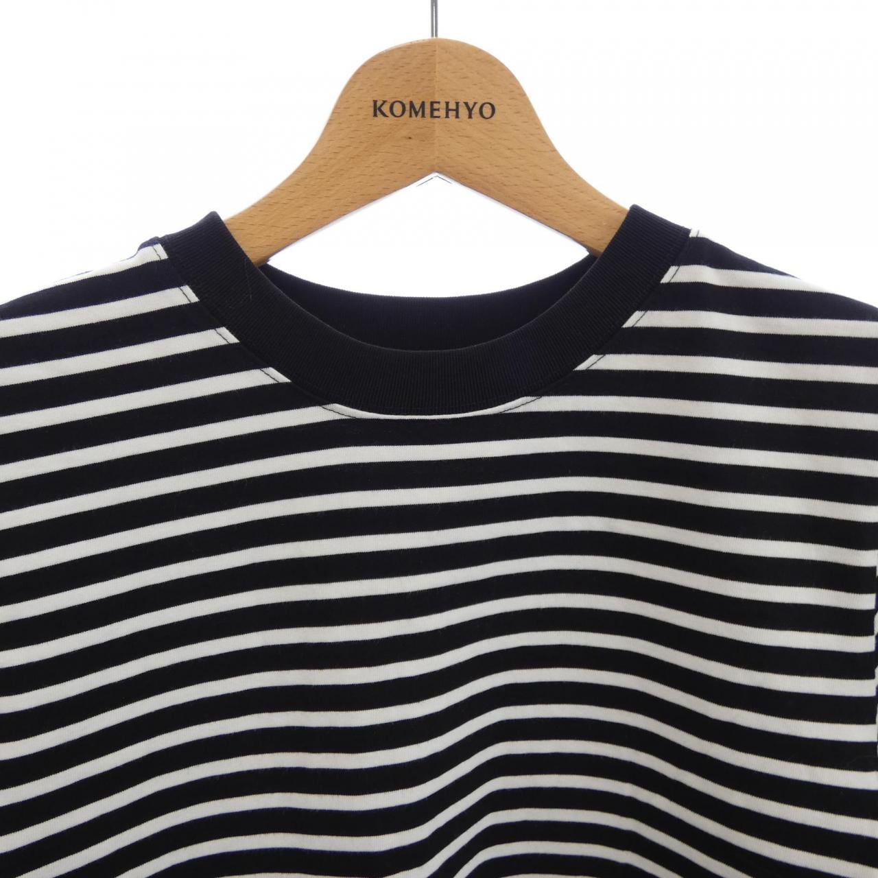 スローン SLOANE Tシャツ