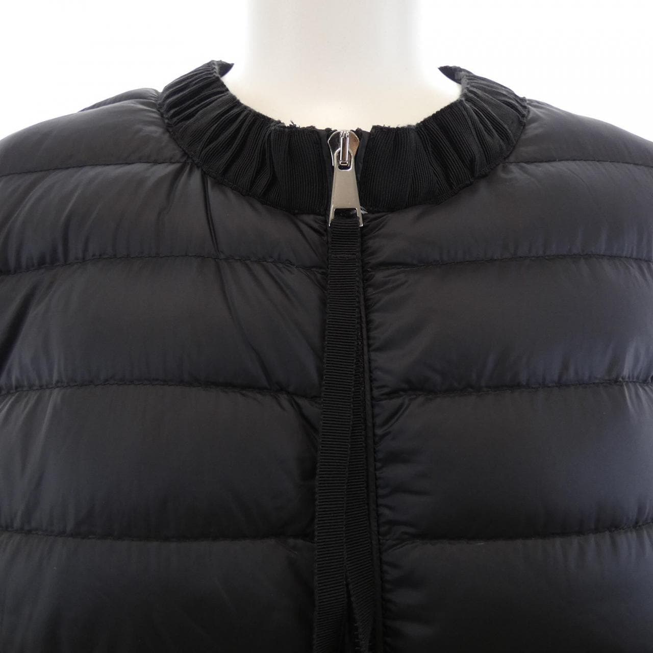 モンクレール MONCLER 10939482900 ダウンジャケット