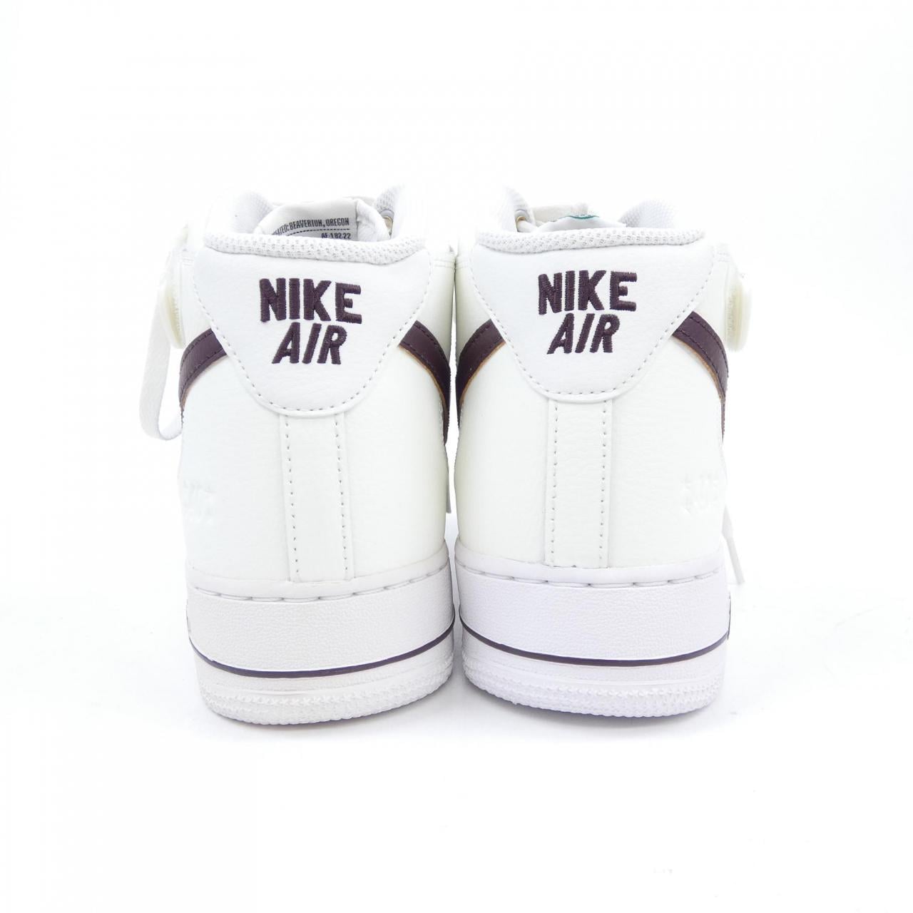 耐克NIKE运动鞋