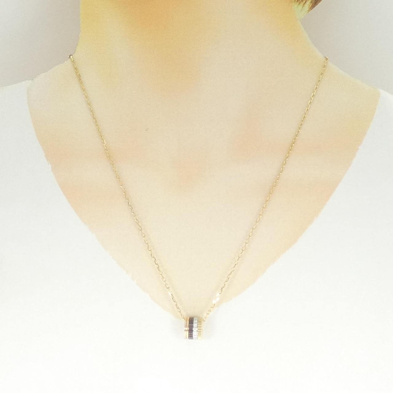 ブシュロン キャトル クラシック ラージ ネックレス