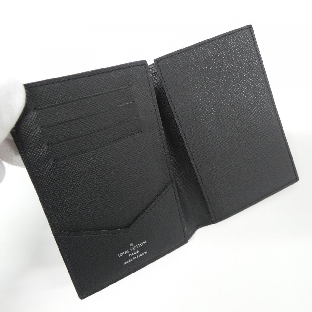 ルイヴィトン モノグラム エクリプス クーヴェルテュール パスポール M64501 パスポートカバー