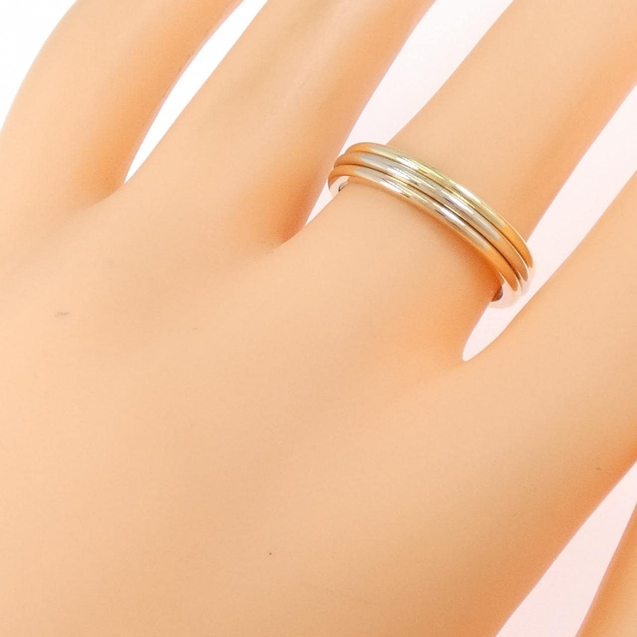 カルティエ スリーゴールドウェディング リング