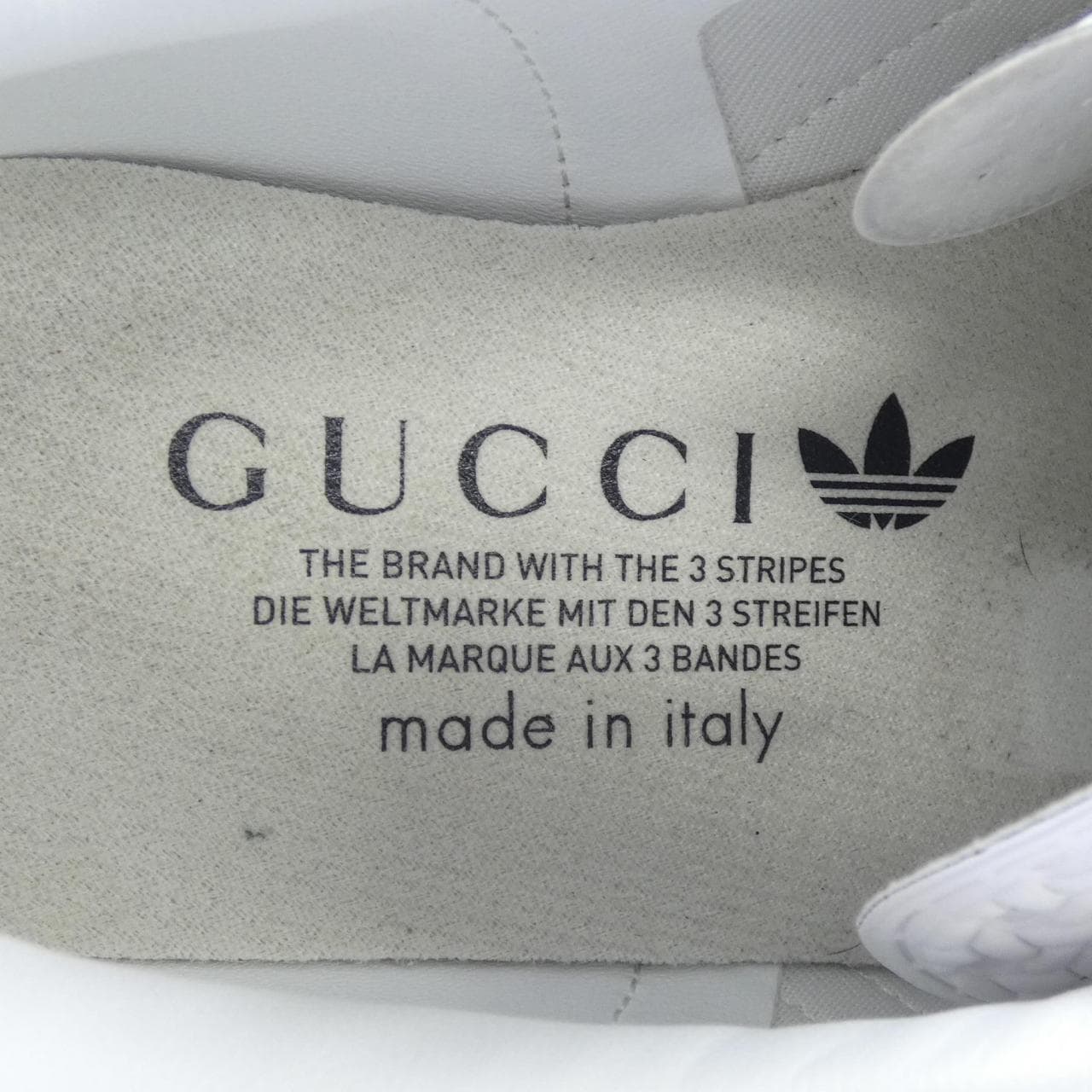 グッチ GUCCI ADIDAS GAZELLE 726488 AAA43 スニーカー
