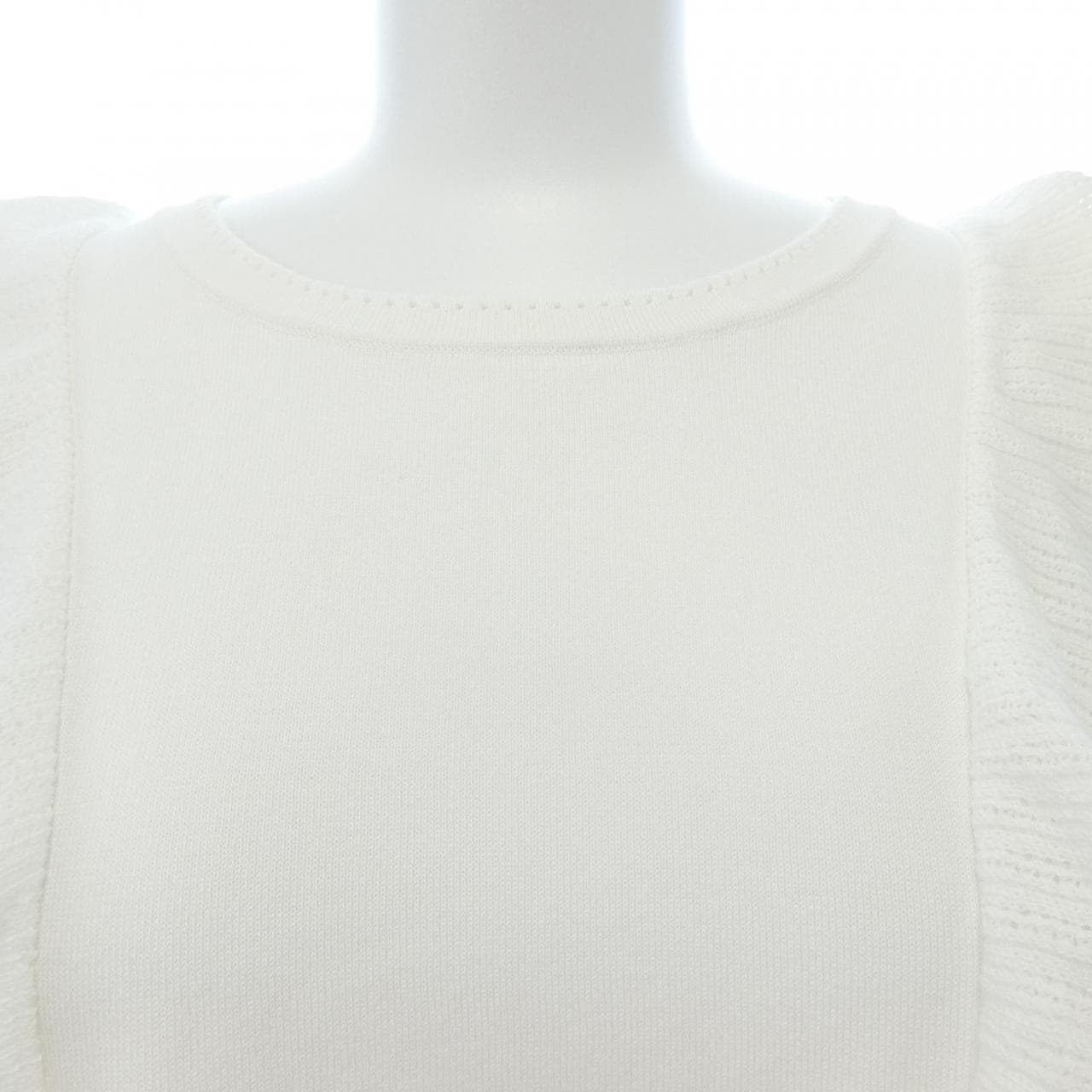 トゥービーシック TO BE CHIC ニット