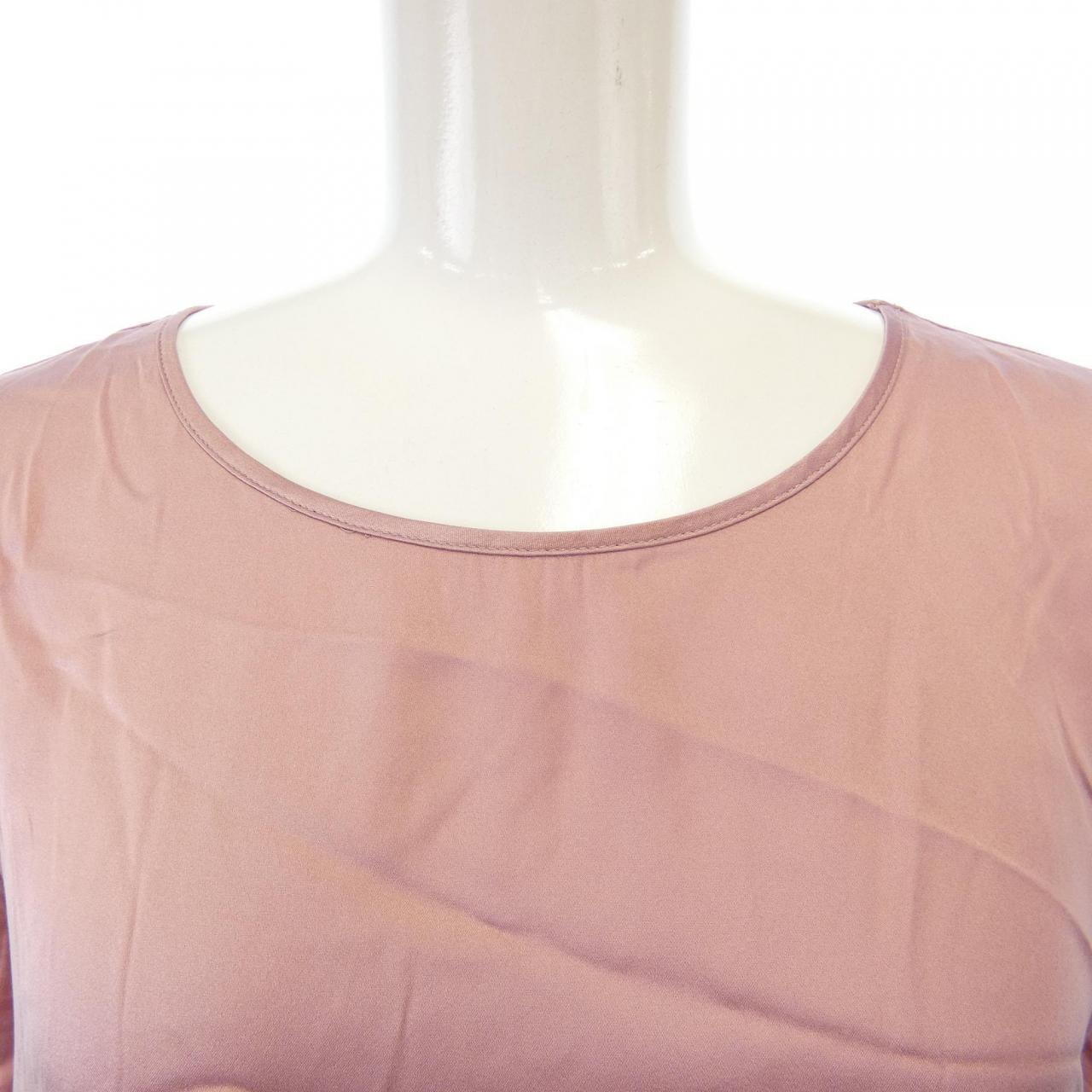 マックスマーラレジャー Max Mara LEISURE トップス