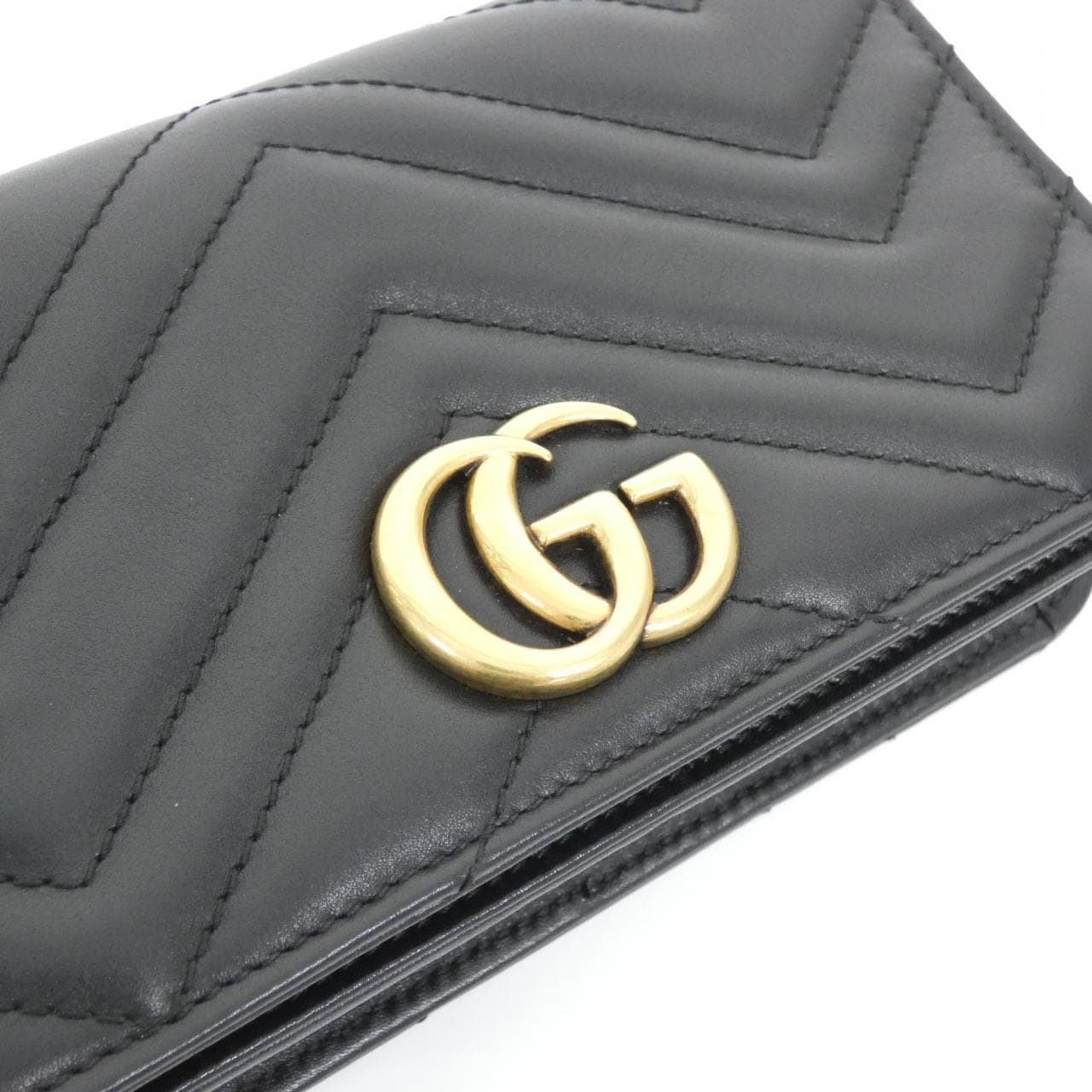 グッチ GG MARMONT 488426 DSVRT ショルダーバッグ