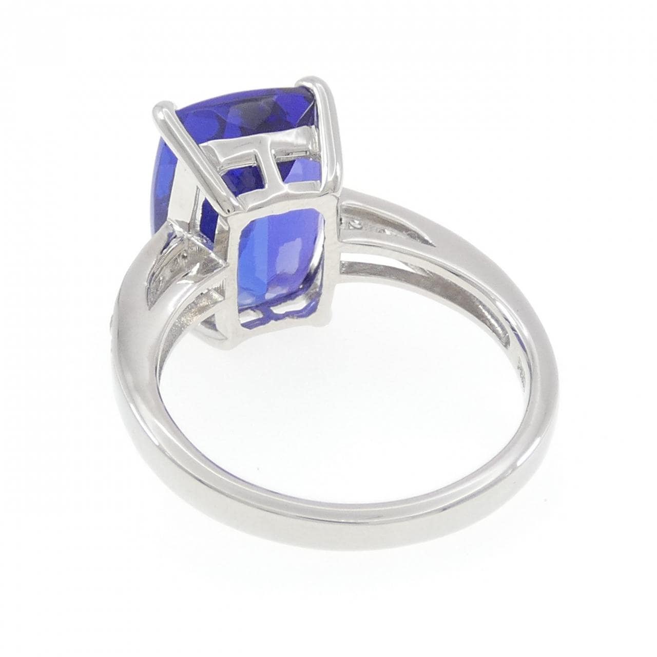 PT900 Tanzanite Ring 8.87 CT