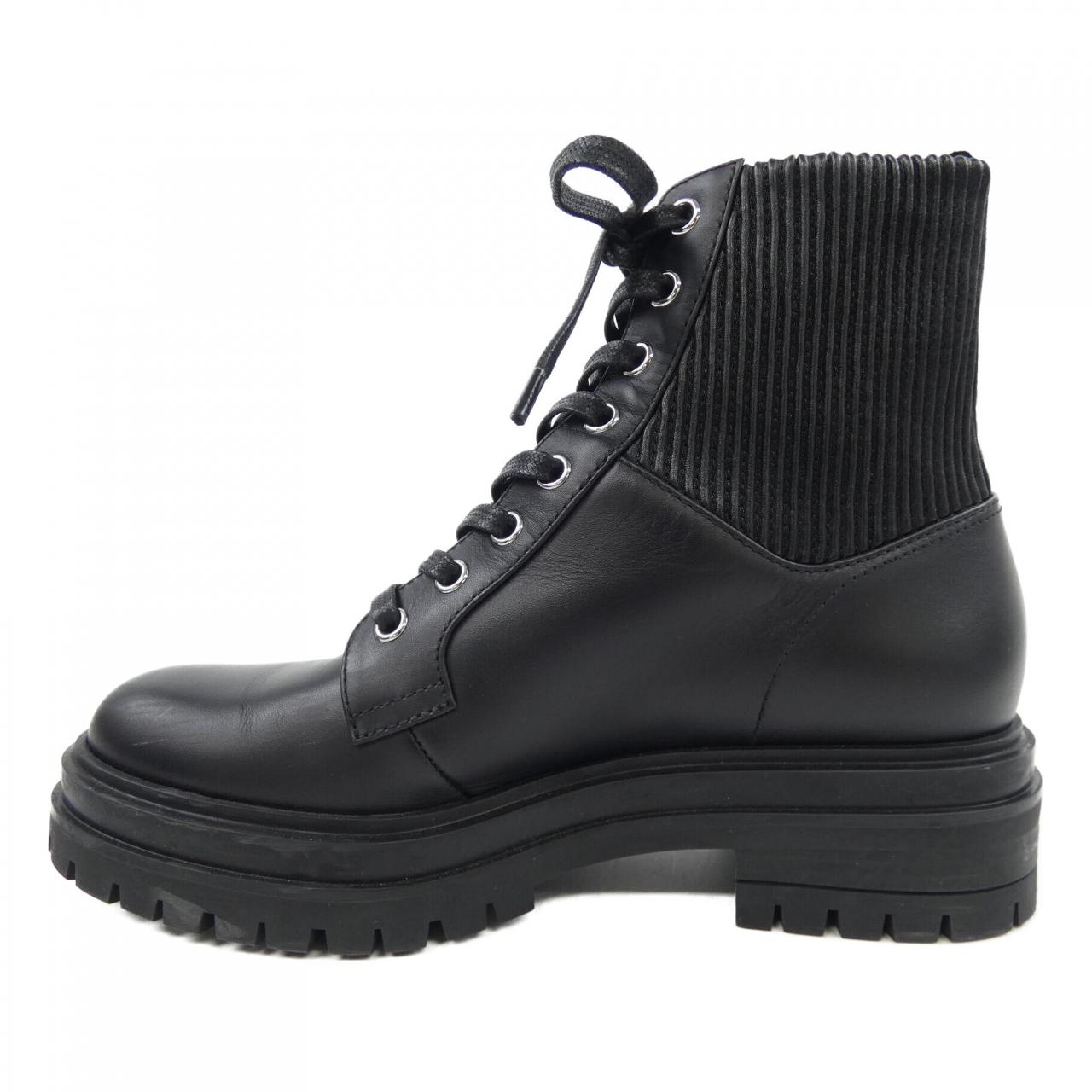 ジャンヴィトロッシ GIANVITO ROSSI ブーツ