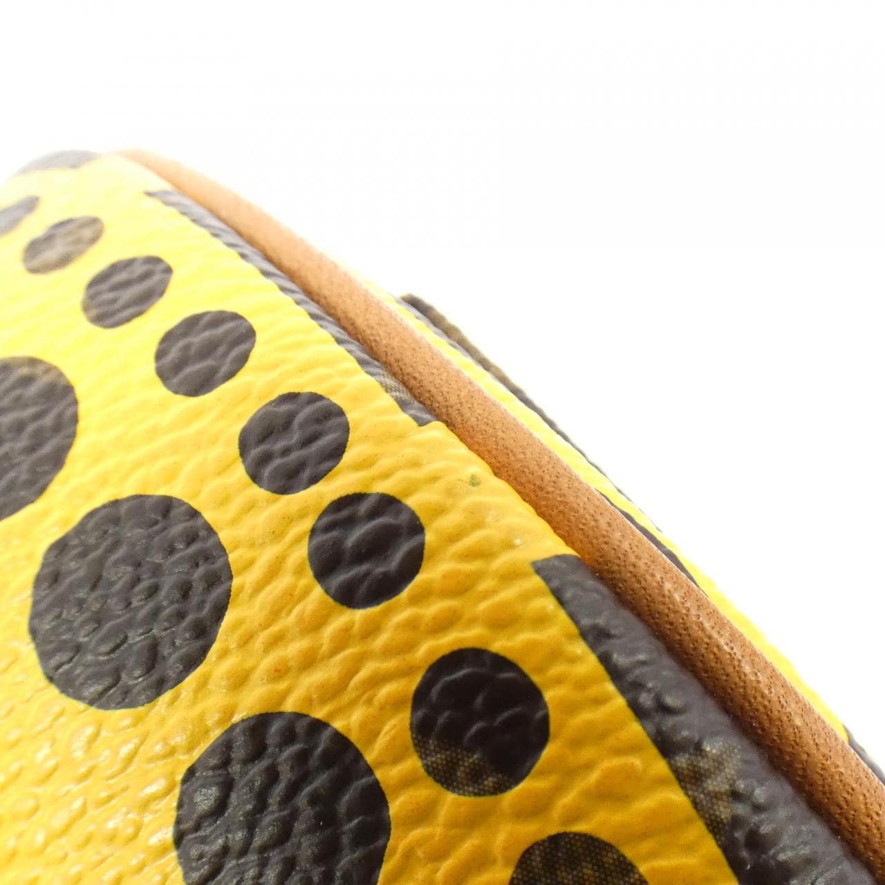 LOUIS VUITTON Monogram南瓜圆点 (Yayoikusama) Papillon 30 厘米 M40688 包