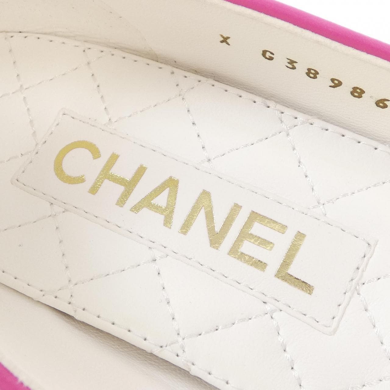 シャネル CHANEL フラットシューズ