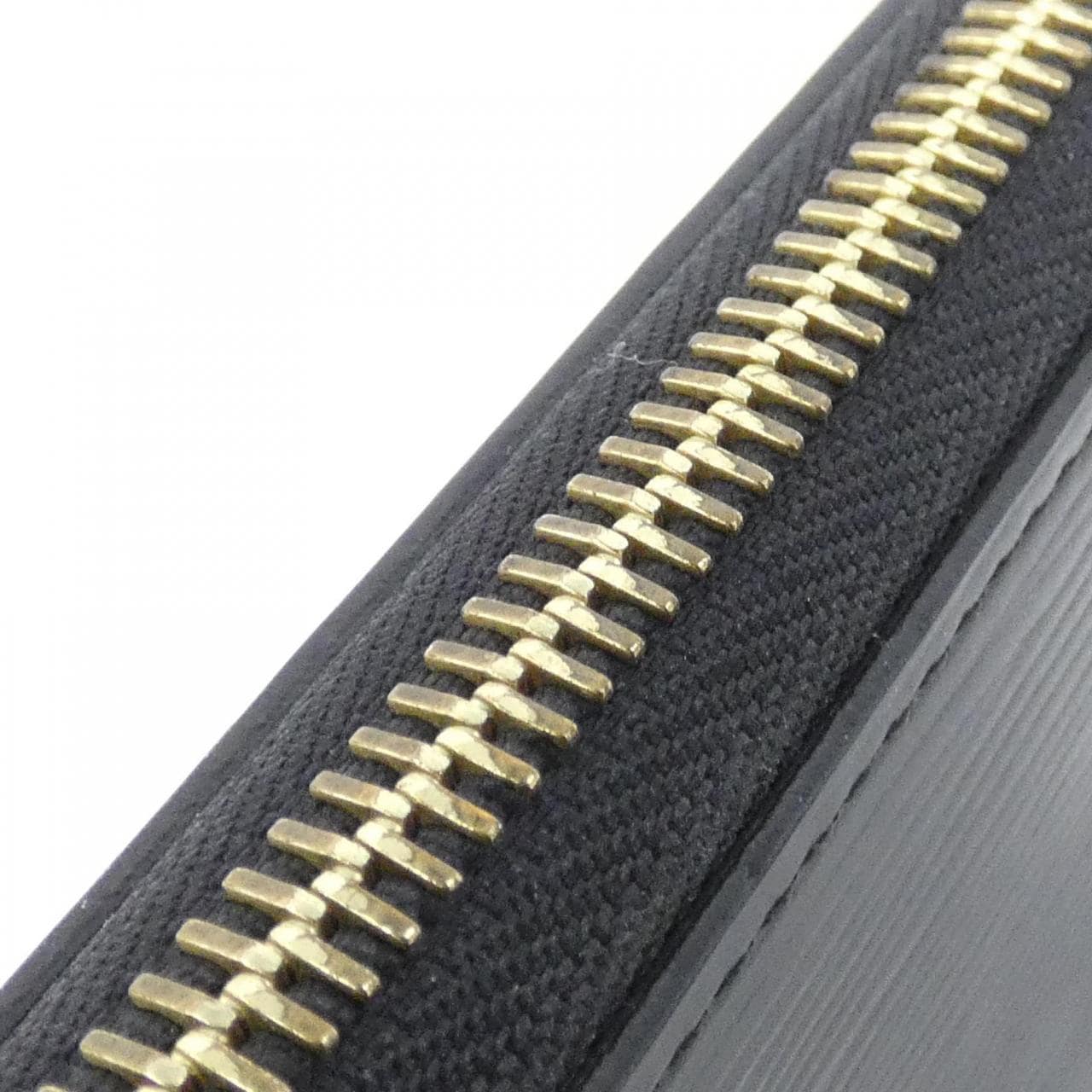 ルイヴィトン エピ ジッピー ウォレット M68755 財布