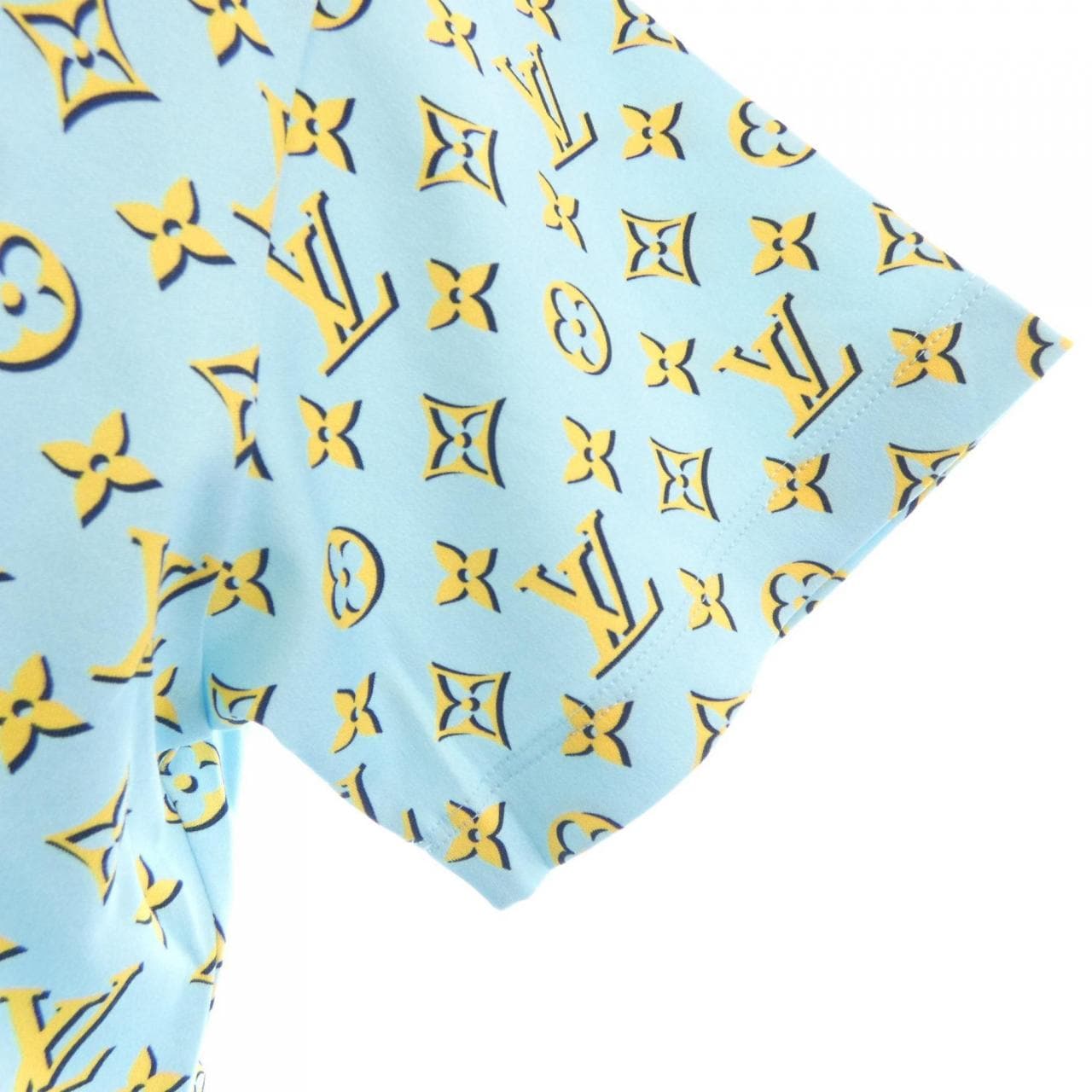 ルイヴィトン LOUIS VUITTON 3D モノグラム FRTS51AKA Tシャツ