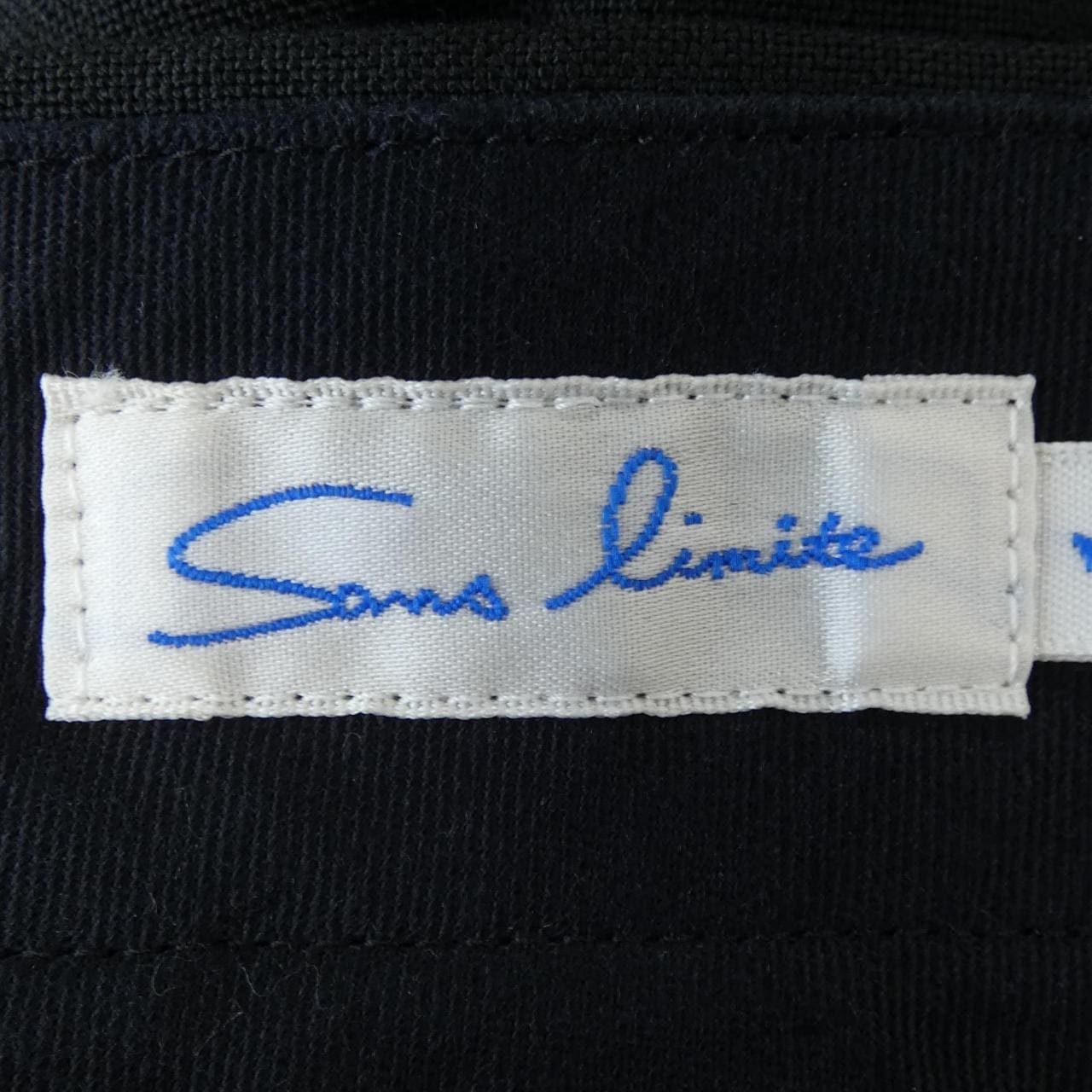 SANS LIMITE S2403182 パンツ