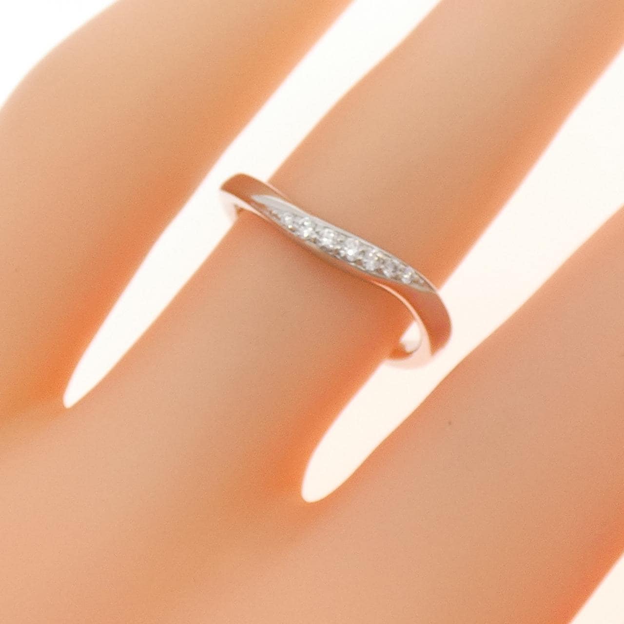 フェスタリア ダイヤモンド リング 0.06CT