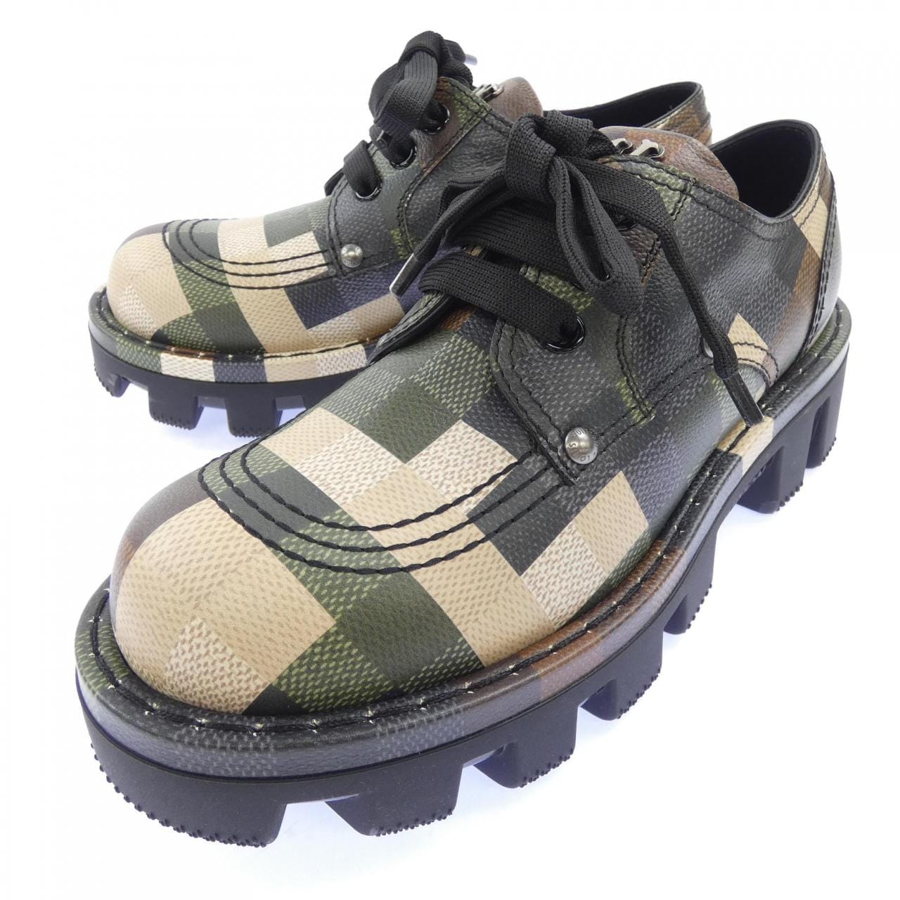 ルイヴィトン LOUIS VUITTON ダモフラージュ LVチェッカーライン シューズ