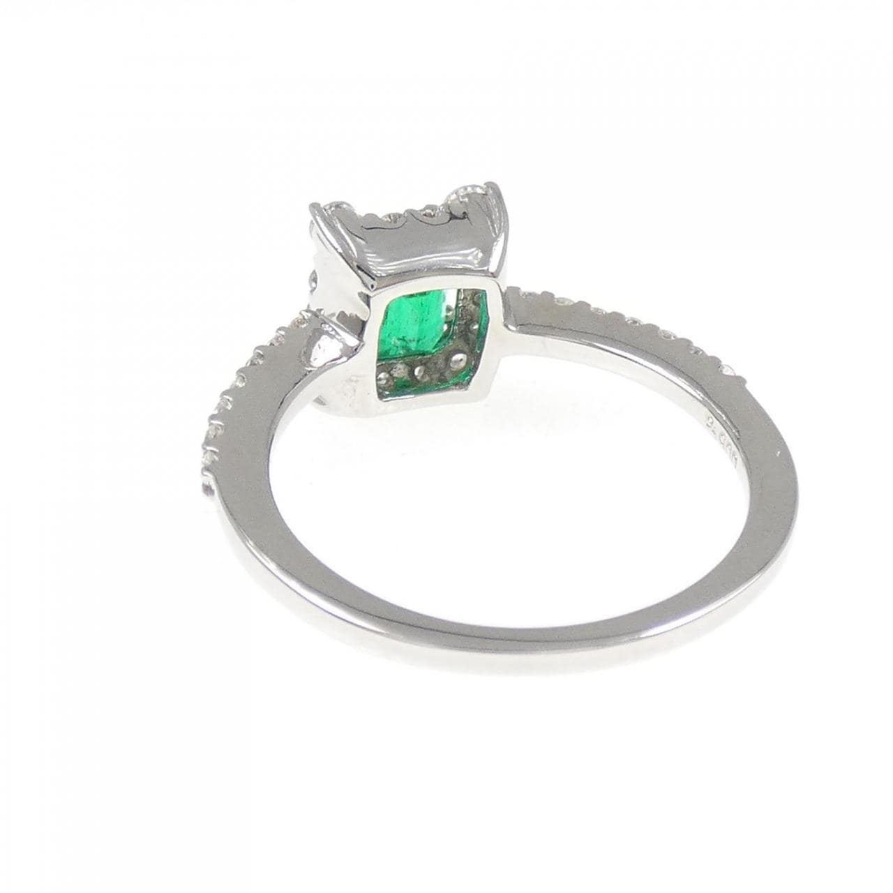 PT900 エメラルド リング 0.80CT