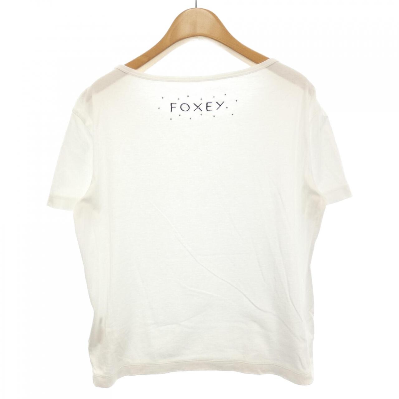 FOXEY　Tシャツ