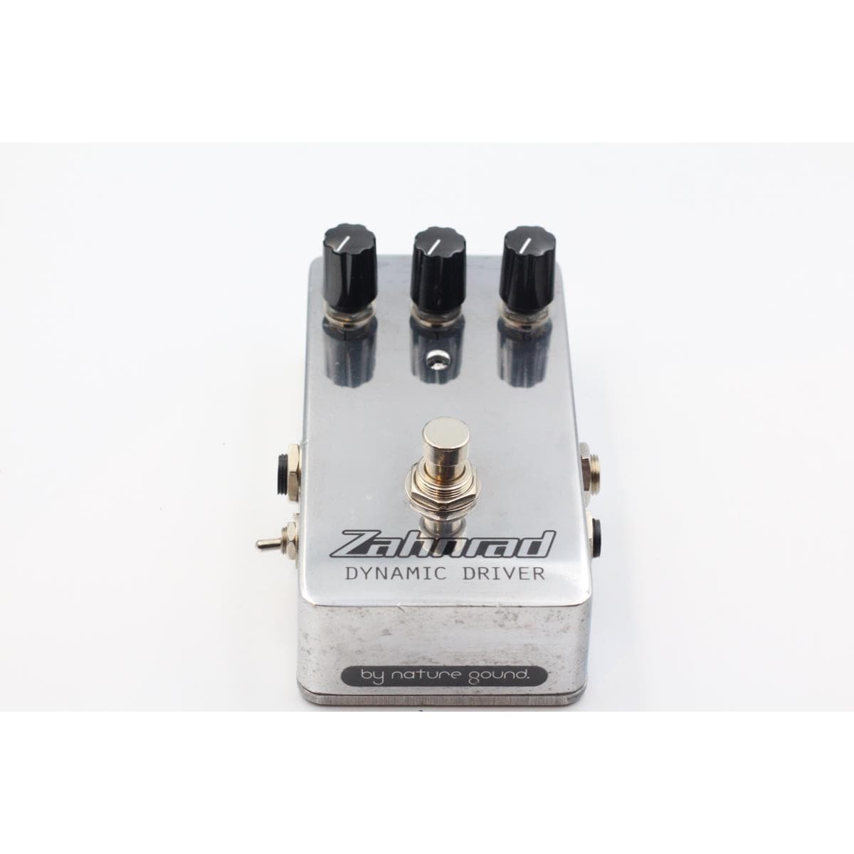ＺＡＨＡＮＲＡＤ　ＤＹＮＡＭＩＣ　ＤＲＩＶＥＲ