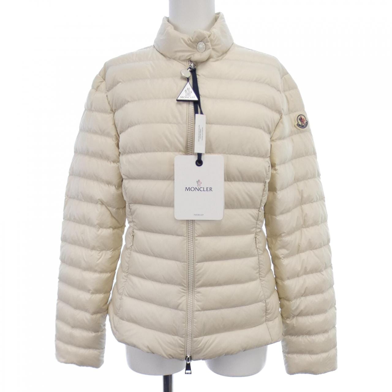 モンクレール MONCLER ダウンジャケット