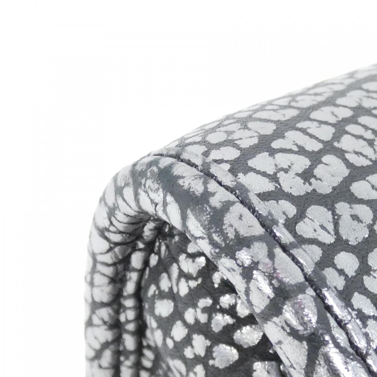 ロエベ アマソナ 36cm 352 06 A22 バッグ