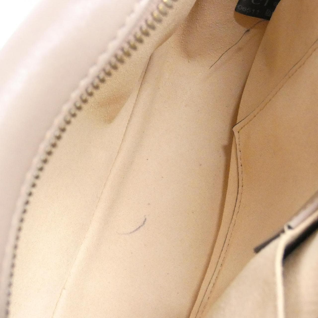 グッチ GG MARMONT 447632 DTD1T ショルダーバッグ