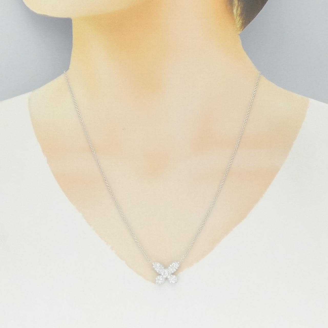 グラフ パヴェ バタフライ ミニ ネックレス