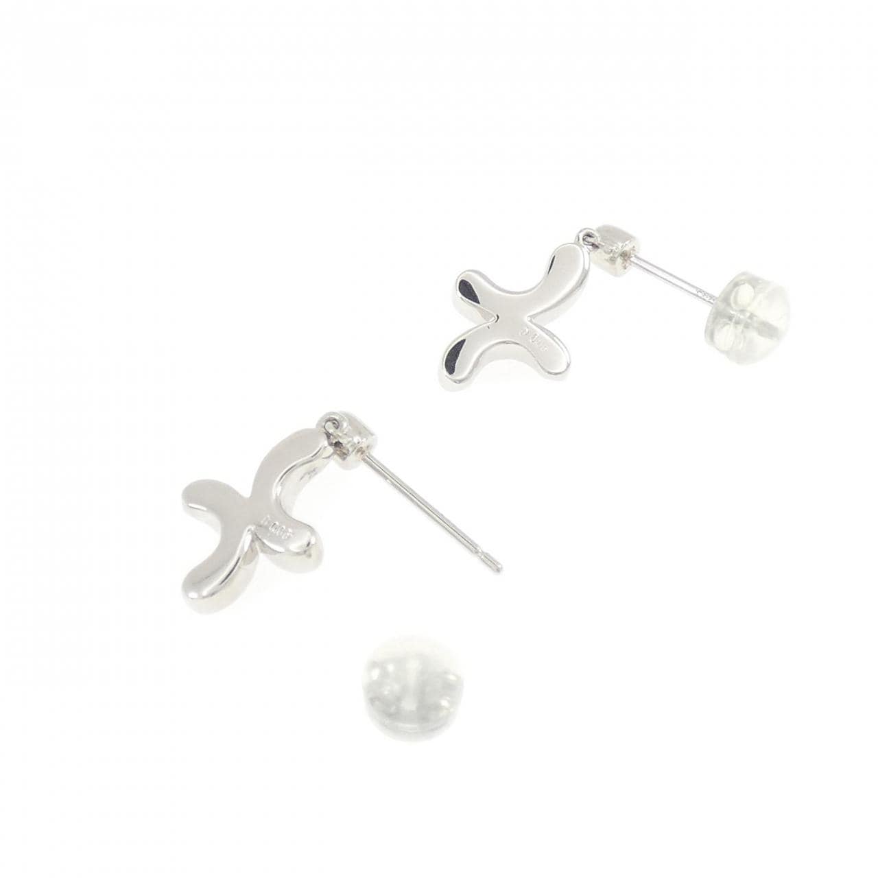PT900 ダイヤモンド ピアス 0.10CT
