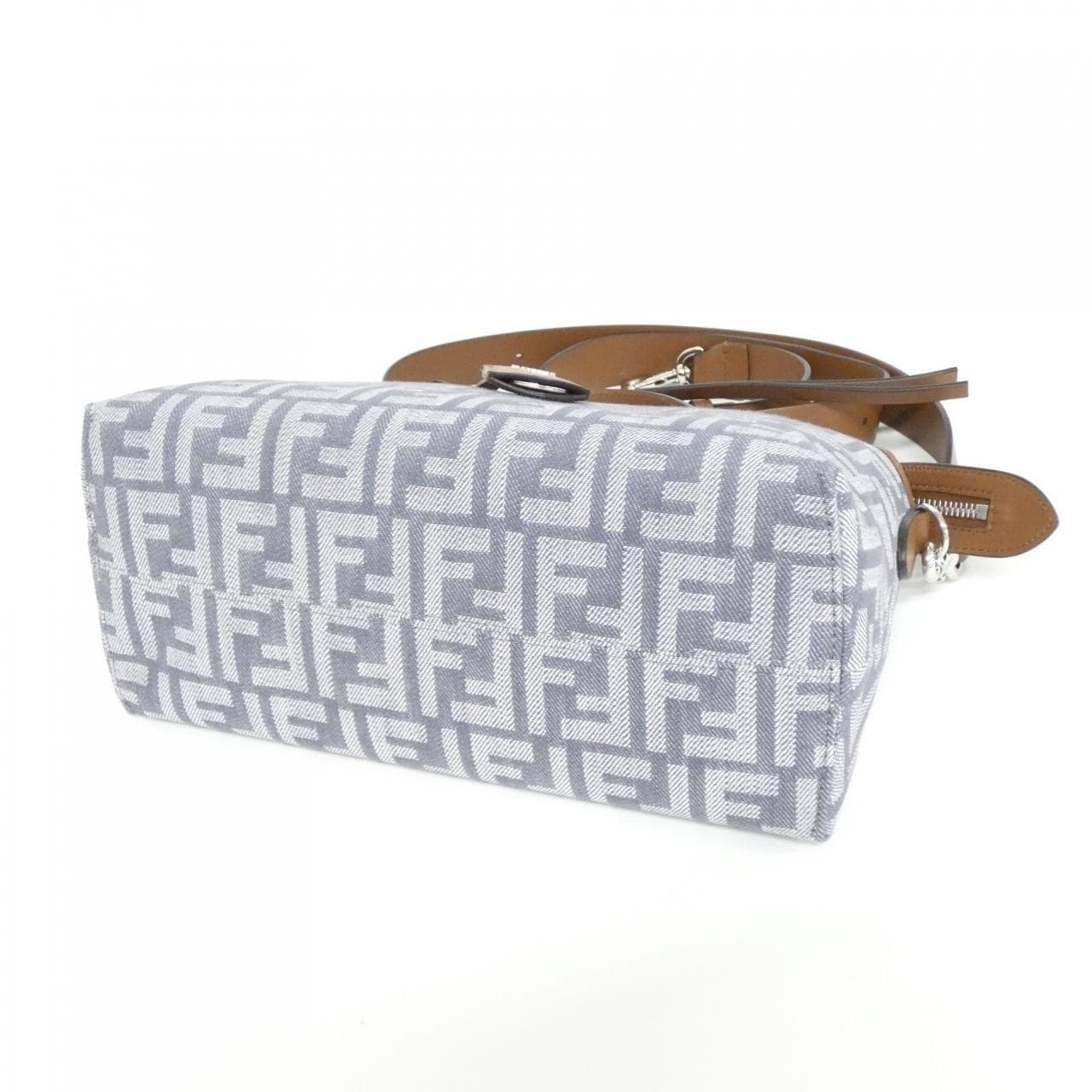 [新品] FENDI By the Way Soft 中號 8BL155 AUT4 包