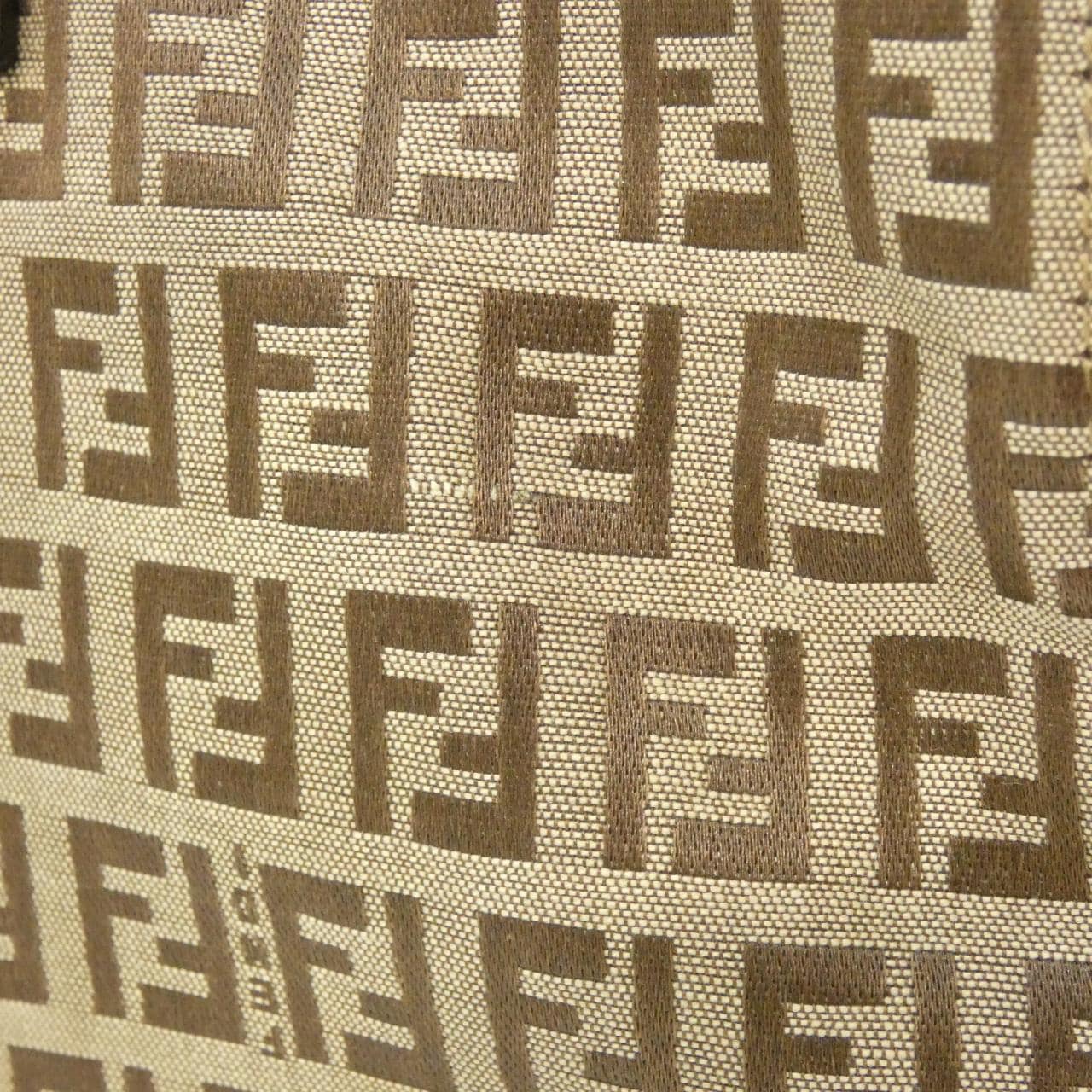 フェンディ 8BH019 バッグ