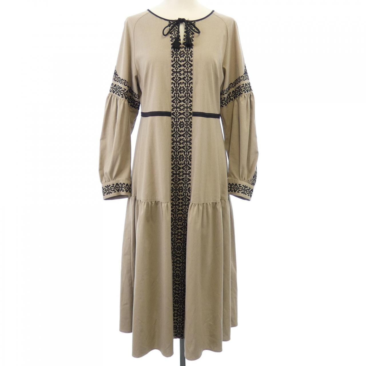 ジルスチュアート JILL STUART ワンピース