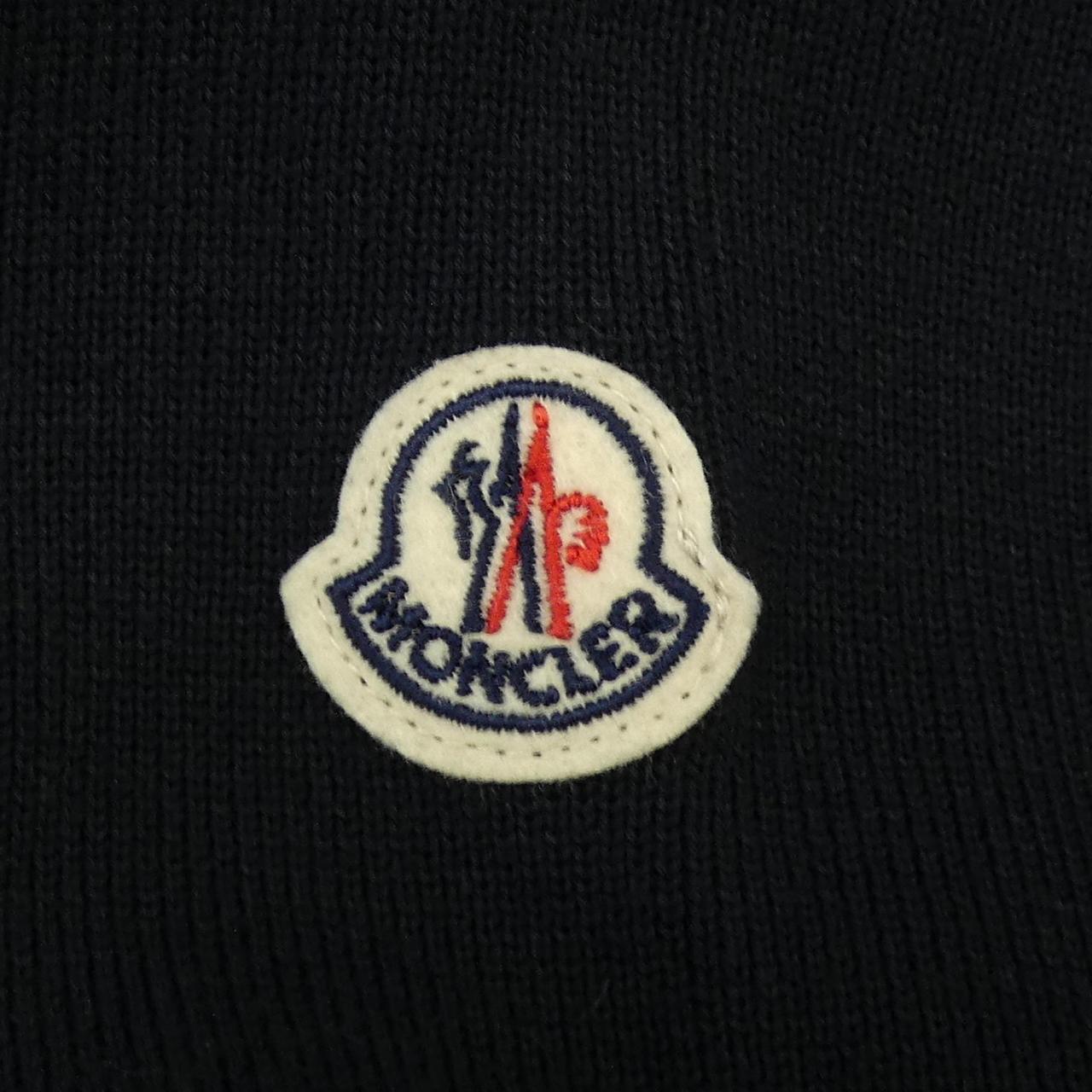 モンクレール MONCLER ダウンジャケット