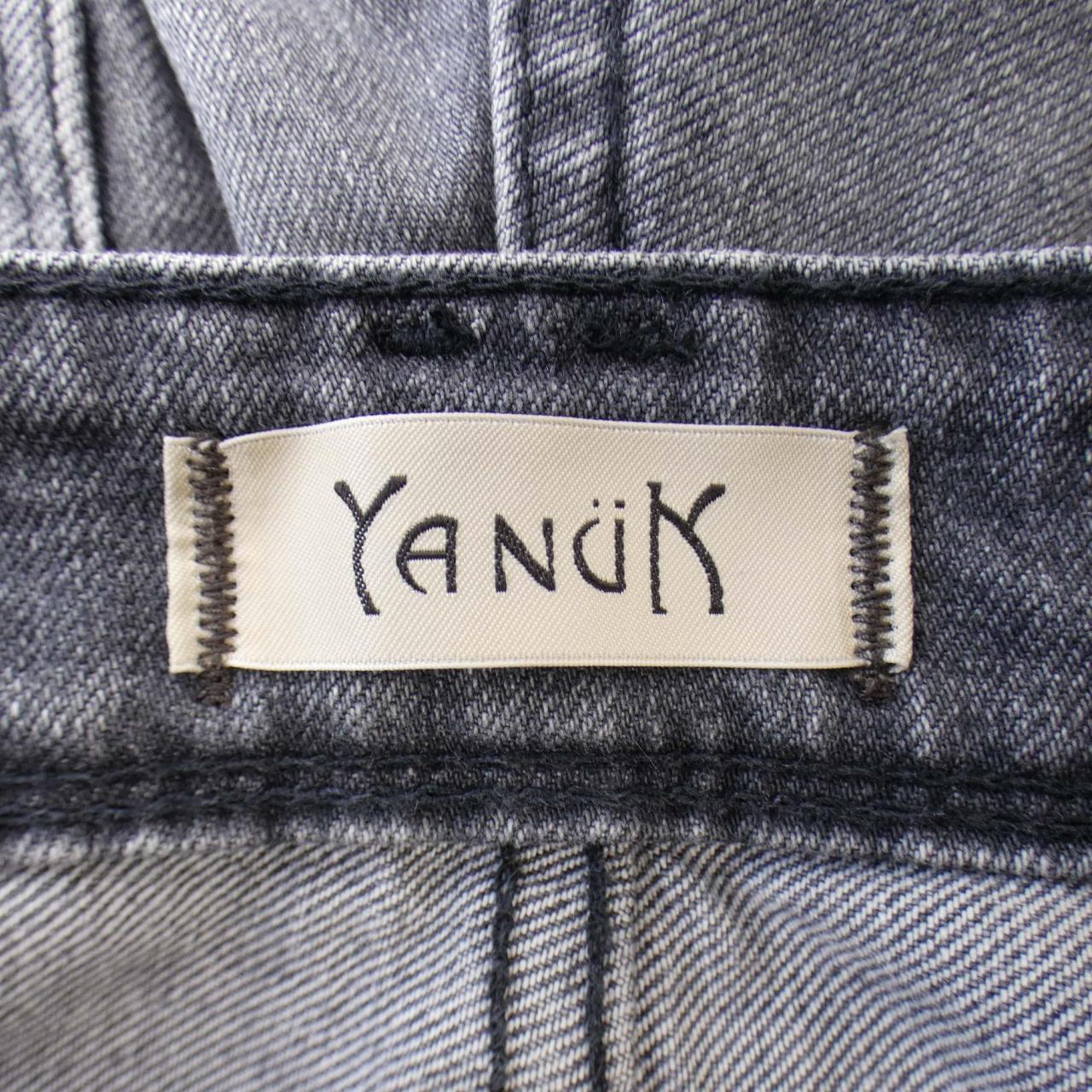 YANUK牛仔褲