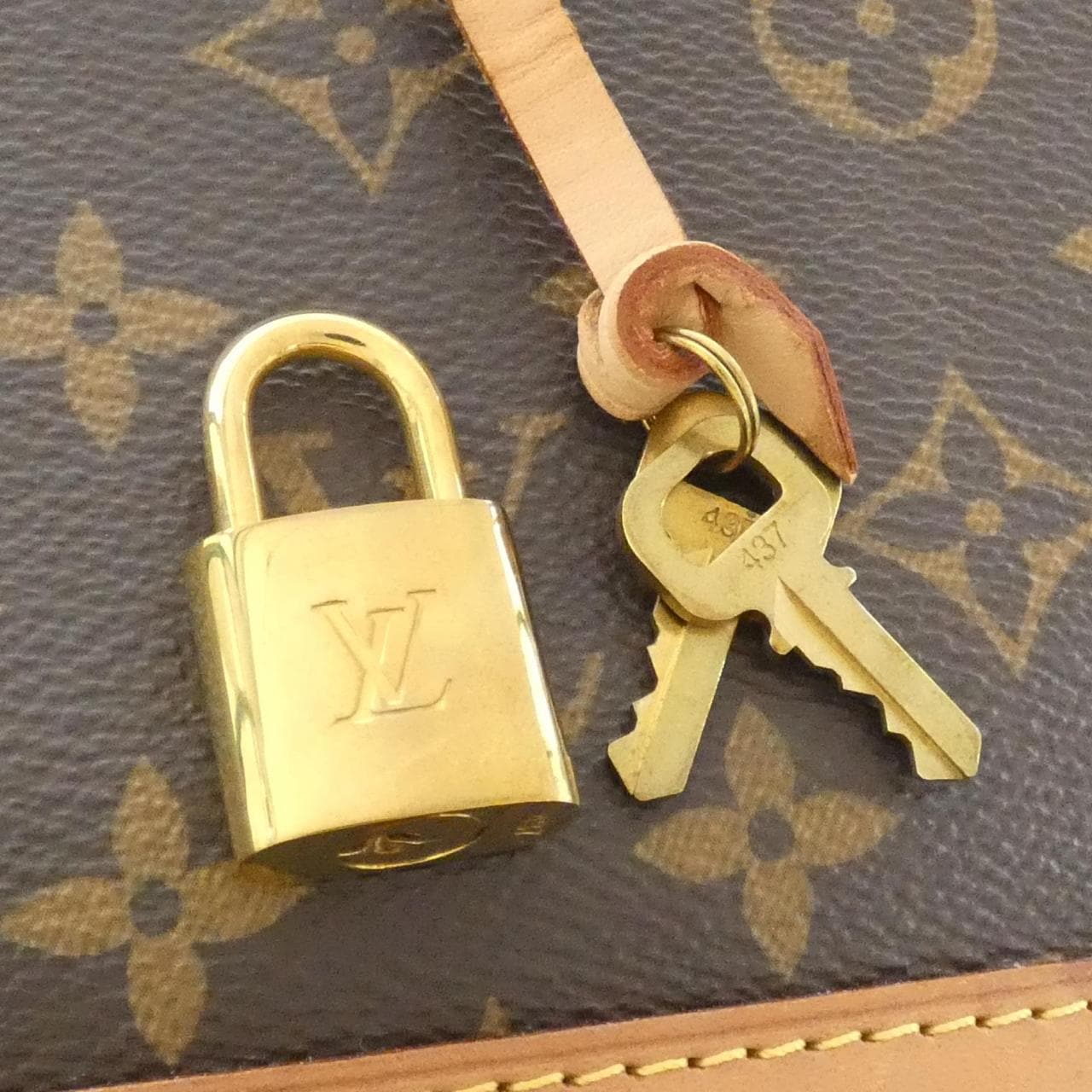 LOUIS VUITTON Monogram Alma BB M53152 Bag