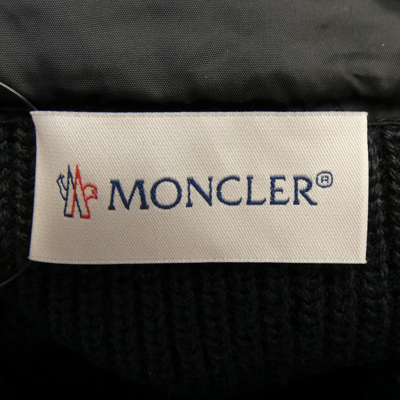 【新品】モンクレール MONCLER 20919B50800 ダウンジャケット