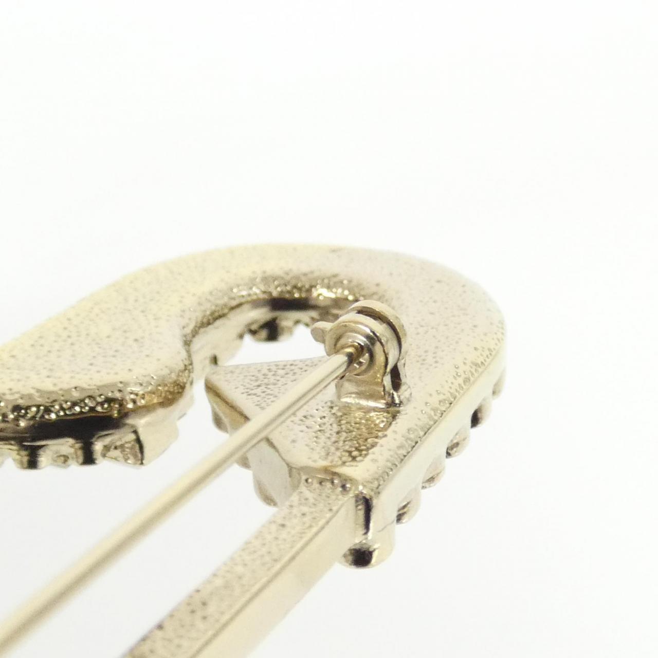 シャネル ブローチ