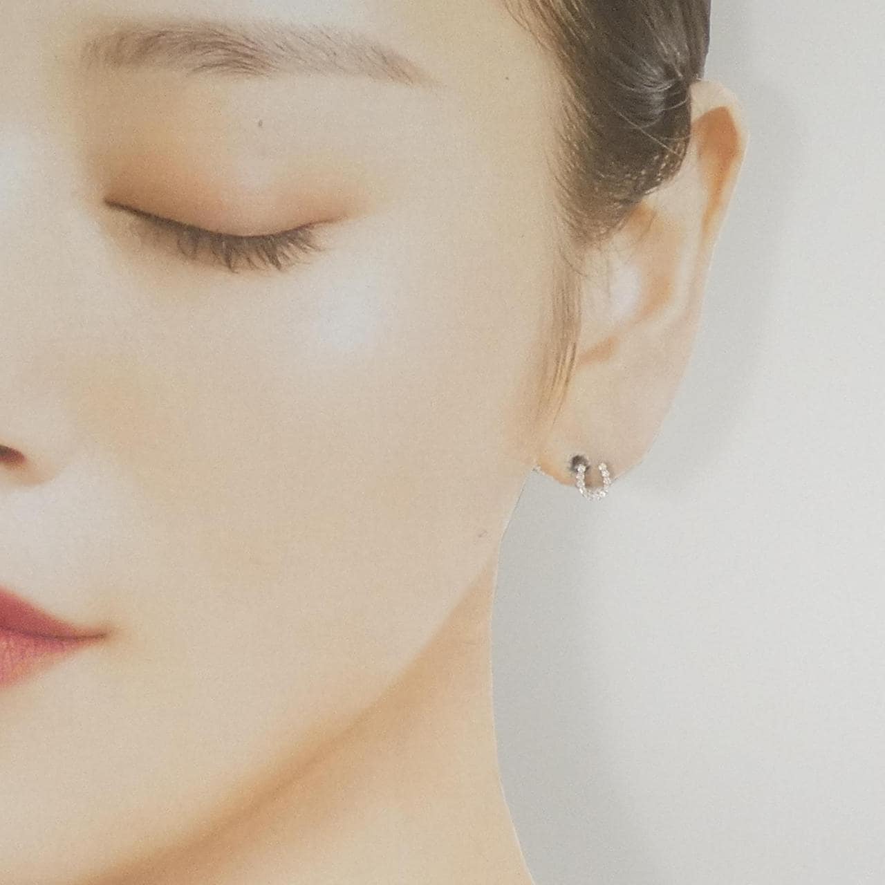 K18YG ホースシュー ダイヤモンド ピアス 0.14CT